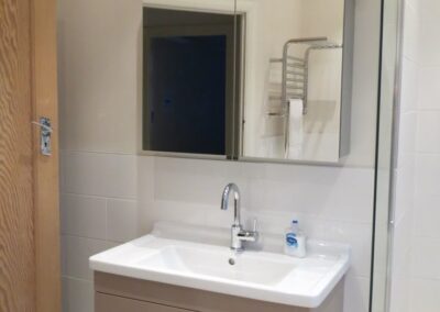 MUEBLE PARA LAVAMANO 180