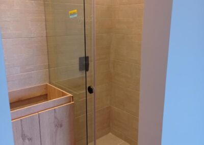 CABINA PARA BAÑO DESLIZANTE 19